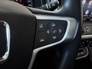 GMC Acadia 2023 4x4 SLE 4dr SUV