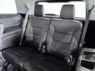 GMC Acadia 2023 4x4 AT4 SUV 4 puertas