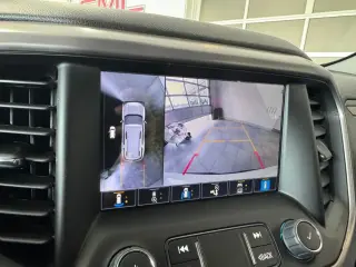 GMC Acadia 2023 4x4 AT4 SUV 4 puertas