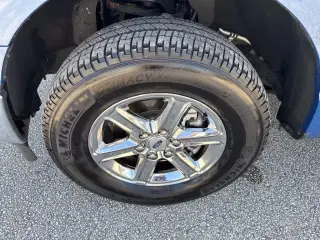 Ford F-150 2025 4x4 XLT 4dr SuperCrew 5.5 ft. SB