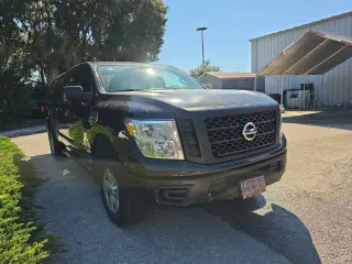Nissan Titan XD 2017 4x4 S 4dr Crew Cab (Diesel)