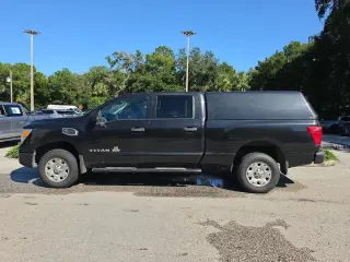 Nissan Titan XD 2017 4x4 S 4dr Crew Cab (Diesel)