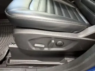Ford Edge 2023 AWD SEL 4dr Crossover