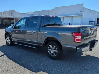 Ford F-150 2020 4x2 XLT 4 puertas SuperCrew 5.5 pies SB