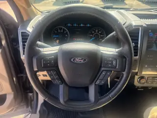 Ford F-150 2015 4x2 XLT 4dr SuperCrew 5.5 ft. SB