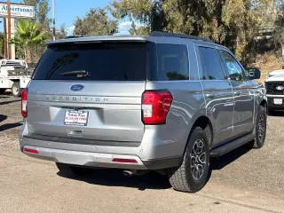 Ford Expedition 2024 4x4 XLT 4dr SUV