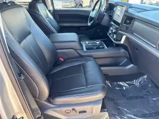 Ford Expedition 2024 4x4 XLT 4dr SUV
