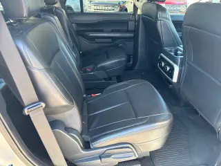 Ford Expedition 2024 4x4 XLT 4dr SUV