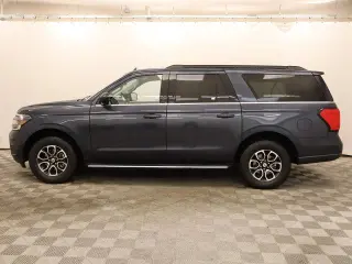 Ford Expedition MAX 2023 4x4 XLT 4dr SUV