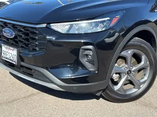 Ford Escape 2025 AWD ST-Line Select 4dr SUV