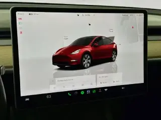 Tesla Model Y 2022 AWD Long Range 4dr Crossover