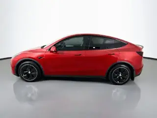 Tesla Model Y 2022 AWD Long Range 4dr Crossover