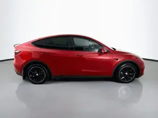 Tesla Model Y 2022 AWD Long Range 4dr Crossover