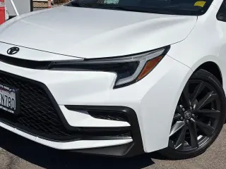 Toyota Corolla 2024 SE 4dr Sedán