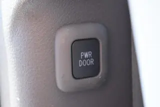 Toyota Sienna 2021 LE 8 Pasajeros 4dr Mini-Van