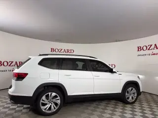 Volkswagen Atlas 2022 V6 SE 4dr SUV con Tecnología