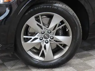 Genesis GV70 2024 AWD 3.5T Sport 4dr SUV