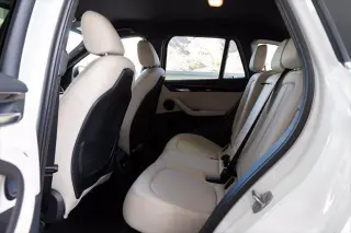 BMW X1 2021 AWD xDrive28i 4 puertas Vehículo de Actividad Deportivo