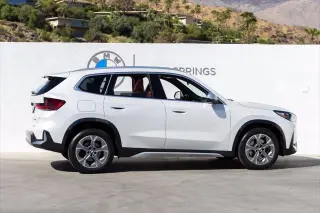 BMW X1 2023 AWD xDrive28i 4dr Vehículo Deportivo de Actividad