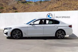 Sedán BMW 5 Series 2023 530i 4 puertas