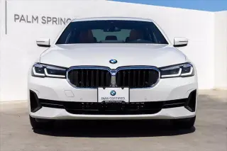 Sedán BMW 5 Series 2023 530i 4 puertas