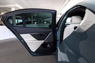 BMW Serie 5 2024 530i 4dr Sedán