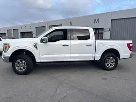 Ford F-150 2021 4x4 Lariat 4dr SuperCrew 5.5 ft. SB