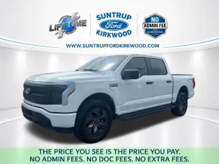 Ford F-150 Lightning 2024 AWD XLT 4dr SuperCrew 5.5 ft. SB
