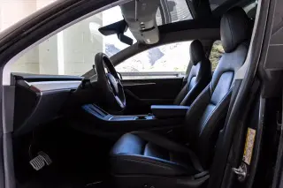 Tesla Model Y 2022 AWD Performance 4 puertas Crossover