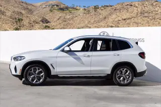 BMW X3 2023 sDrive30i vehículo de actividad deportiva de 4 puertas