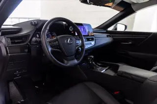Lexus ES 350 2024 Sedán de 4 puertas