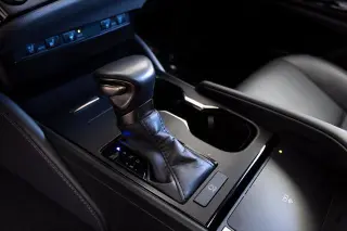 Lexus ES 350 2024 Sedán de 4 puertas