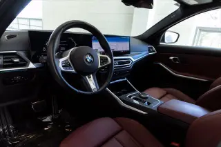 BMW Serie 3 2024 330i Sedán 4 puertas