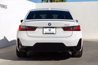 BMW Serie 3 2024 330i Sedán 4 puertas