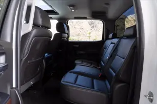 GMC Sierra 1500 2014 4x2 SLT 4dr Crew Cab 5.8 ft. SB