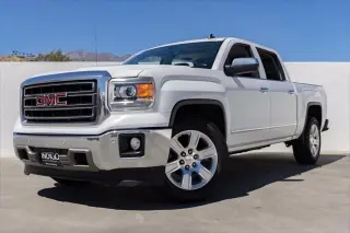 GMC Sierra 1500 2014 4x2 SLT 4dr Crew Cab 5.8 ft. SB