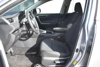 Toyota RAV4 Híbrido 2025 AWD LE 4dr SUV