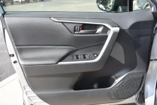 Toyota RAV4 Híbrido 2025 AWD LE 4dr SUV