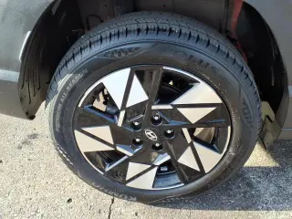 Hyundai KONA 2025 AWD SEL 4dr Crossover