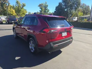 Toyota RAV4 Hybrid 2024 AWD LE 4dr SUV