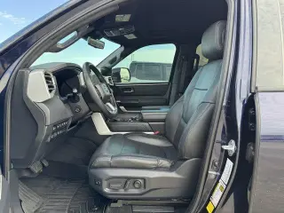 Toyota Tundra 2023 4x4 Platinum 4dr CrewMax Cab Pickup SB