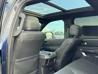 Toyota Tundra 2023 4x4 Platinum 4dr CrewMax Cab Pickup SB