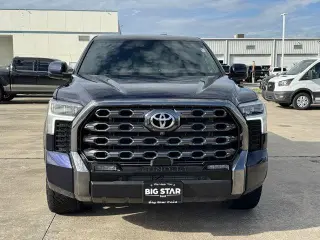 Toyota Tundra 2023 4x4 Platinum 4dr CrewMax Cab Pickup SB