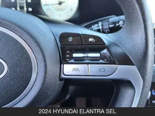 Hyundai ELANTRA 2024 SEL 4dr Sedán