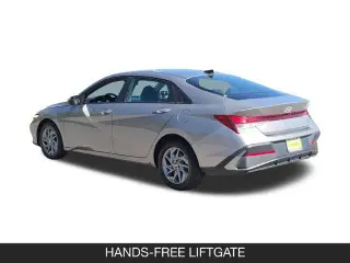 Hyundai ELANTRA 2024 SEL 4dr Sedán
