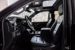 GMC Sierra 1500 2023 4x4 Denali cabina de tripulación 4 puertas 5.8 ft. SB