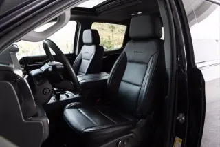 GMC Sierra 1500 2023 4x4 Denali cabina de tripulación 4 puertas 5.8 ft. SB