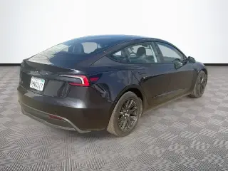 Tesla Model 3 2024 4dr Sedán