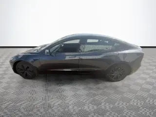 Tesla Model 3 2024 4dr Sedán