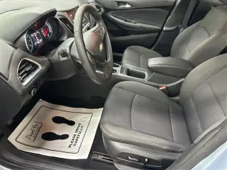 Chevrolet Cruze 2017 LT Auto 4 puertas Sedán